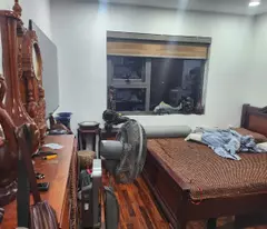 Chính chủ bán nhanh căn 2PN, tòa L4, diện tích 73m2 bao phí giá: 4.3 tỷ Le Grand Jardin Sài Đồng.