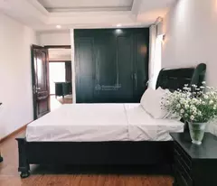 Khách sạn view hồ đẳng cấp - 16 tầng - mặt phố Nguyễn Khắc Hiếu 300 tỷ