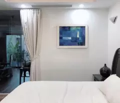 Khách sạn view hồ đẳng cấp - 16 tầng - mặt phố Nguyễn Khắc Hiếu 300 tỷ