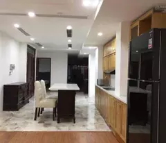 Khách sạn view hồ đẳng cấp - 16 tầng - mặt phố Nguyễn Khắc Hiếu 300 tỷ