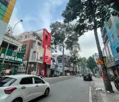 +Bán Gấp Nhà 2 Mặt Tiền Thương Hiệu Thời Trang Nguyễn Trãi 5Tầng(5x12) Nhỉnh 23Tỷ