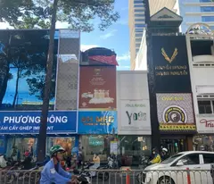 *QUẬN 5_Mặt Tiền Đẹp,Đoạn 2 Chiều Trần Hưng Đạo-Nguyễn Tri Phương,5 Tầng (4,2X20)