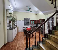 Bán nhà Phố Hào Nam, Ngõ kinh doanh, Tương lai ra mặt đường, 111mx5T, Giá: 14 Tỷ.
