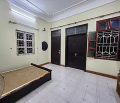 Bán nhà Phố Hào Nam, Ngõ kinh doanh, Tương lai ra mặt đường, 111mx5T, Giá: 14 Tỷ.
