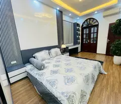 BÁN NHÀ NGỌC THỤY  5 TẦNG - 34M² - NHỈNH 5TỶ  - GẦN Ô TÔ