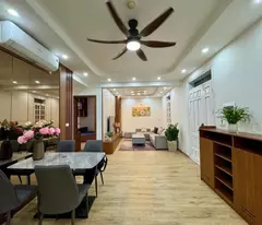 Chính chủ gửi bán chung cư Nguyễn Cơ Thạch, Mỹ Đình, 2 ngủ 2 vệ sinh, đủ nội thất đẹp, khu dân