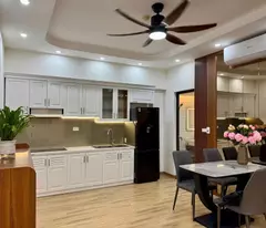 Chính chủ gửi bán chung cư Nguyễn Cơ Thạch, Mỹ Đình, 2 ngủ 2 vệ sinh, đủ nội thất đẹp, khu dân