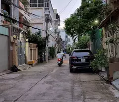 Bán nhà đẹp bình thạnh, ngang 8m, có hầm ô tô, hồ cá koi, gần như biệt thự mini, giá 20 tỷ