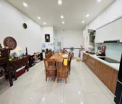 Bán nhà Mặt tiền  Quận Tân Phú,  ngay Chợ Cây Keo - Đường 10m, 4,8mx11m - 3 tầng - 7,9 tỷ