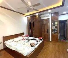 Nhà TÂY HỒ 9 tầng thang máy - Ô tô đỗ cách 10M - Full nội thất xịn.