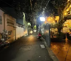 Căn nhà vị trí đẹp, 2 mặt tiền đường 6m đổ nhựa, ngang 8m, sát Nguyễn Văn Thoại, cách biển Mỹ Khê