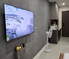 CĂN HỘ STUDIO HIỆN ĐẠI, VIEW ĐẸP NHÌN PHÚ MỸ HƯNG VÀ SÔNG, ĐẦY ĐỦ NỘI GỖ SOLID ĐỒ ĐIỆN ĐỒ BẾP XỊN