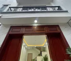 SIÊU HÓT- BÁN NHÀ 5 TẦNG Ở NGUYỄN HOÀNG,DÒNG TIỀN 50TR/THÁNG, Ô TÔ ĐỖ CỔNG, GIÁ 10 TY