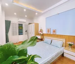 SIÊU HÓT- BÁN NHÀ 5 TẦNG Ở NGUYỄN HOÀNG,DÒNG TIỀN 50TR/THÁNG, Ô TÔ ĐỖ CỔNG, GIÁ 10 TY