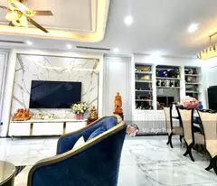 Nhà mặt phố Hưng Phúc, OTO đỗ cửa, Thang Máy NK,TK Hiện Đại, 5 tầng, 56m2, 10 tỷ