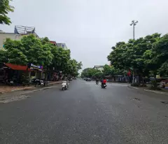 Hoa Hậu Đặng Xá, Gia Lâm. Trục chính, kinh doanh được. 99m2 6 tỷ x. Lh 0989894845.