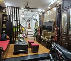 Bán nhà Vân Canh 35m-5T-3 Ngủ, ngõ nông,ô tô, NT đẹp ở ngay, giá 4.5tỷ