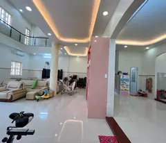 Bán nhà Biệt thự mặt tiền Quận Tân phú - 10mx24m - 3 tầng sang trọng - đường Dương Khuê - Giá 32.6