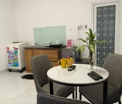 Tòa căn hộ 4 tầng 11 phòng dòng tiền 50 triệu tháng-Nguyễn Xuân Khoát-Sơn Trà ven biển Mỹ khê- Giá
