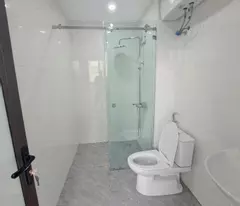 BÁN NHÀ 24 KIM ĐỒNG - NHÀ MỚI XÂY - VỊ TRÍ VÀNG