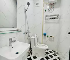 Bán nhà Phố Hào Nam, 20m ra phố, Nhà 2 mặt thoáng, 69mx3T, Giá: 12.2 Tỷ.