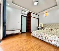 BÁN NHÀ SIÊU ĐẸP NGỌC LÂM - LONG BIÊN - 41M², 5 TẦNG, 6 PHÒNG NGỦ - GIÀ 7 TỶ