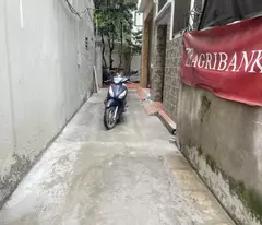 Chính chủ bán 45,3m2 đất Ngõ 83 Kẻ Tạnh, Giang Biên. Cách 50m ra chợ Quán Tình & trường Chu Văn An