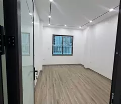 Bán nhà Phố Tản Đà Nguyễn Trãi  phân lô
Kinh Doanh 6.8Tỷ,5 tầng,MT3.5m.