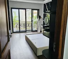 Bán nhà yên lạc phân lô 5 tầng thang máy long lanh ô tô kinh doanh văn phòng hai bà trưng
