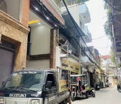 Bán nhà yên lạc phân lô 5 tầng thang máy long lanh ô tô kinh doanh văn phòng hai bà trưng
