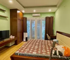 BÁN NHÀ PHÙNG CHÍ KIÊN DT60M2, 6 TẦNG THANG MÁY - PHÂN LÔ QUÂN ĐỘI - Ô TÔ VỈA HÈ - NHÀ DÂN XÂY -