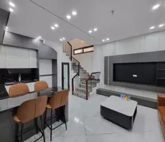 Do không có nhu cầu ở nên cần bán nhanh nhà gõ 58/39 số 2 Phố Việt Hưng, Phường Việt Hưng