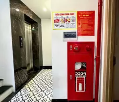 Giảm sốc 4 tỷ- CCMN Trịnh Văn Bô 102m2- 7T- TM, vỉa hè ôtô tránh, 22 tỷ TL