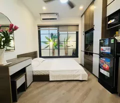 Giảm sốc 4 tỷ- CCMN Trịnh Văn Bô 102m2- 7T- TM, vỉa hè ôtô tránh, 22 tỷ TL