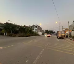 SIÊU PHẨM cặp góc 240m2 ngay ngã 4 Nông Lâm- TT. Bích Động