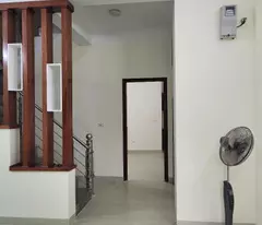 bán nhà trường chinh 6 tầng dân xây lô góc ô tô đỗ cửa 9PKK thanh xuân