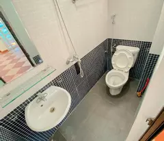 bán nhà trường chinh 6 tầng dân xây lô góc ô tô đỗ cửa 9PKK thanh xuân