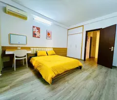 Chính chủ gửi bán nhà 4 tầng đẹp Cầu Giấy, tặng full nội thất, gần phố, siêu thoáng