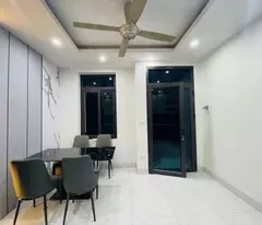 Bán nhà Phố Hào Nam, Phòng ngủ thoáng sáng, Dân xây, 35mx3T, Giá: 7.65 Tỷ.
