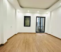 Bán nhà Phố Hào Nam, Phòng ngủ thoáng sáng, Dân xây, 35mx3T, Giá: 7.65 Tỷ.
