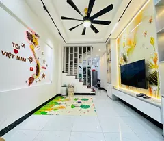 Nhỉnh 7 tỷ sở hữu ngay nhà đẹp Kim Giang Hoàng Mai 40m2*5T gần phố, ô tô đỗ 20M, Lh 0975666943