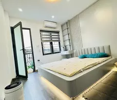 Nhỉnh 7 tỷ sở hữu ngay nhà đẹp Kim Giang Hoàng Mai 40m2*5T gần phố, ô tô đỗ 20M, Lh 0975666943