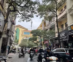BÁN NHÀ DÂN XÂY PHỐ LÊ LỢI HÀ ĐÔNG, GẦN PHỐ, MẶT TIỀN RỘNG THÊNH THANG. DT 50M2, HƠN 7 TỶ. XÁCH