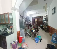 BÁN NHÀ CŨ KHƯƠNG ĐÌNH 63M2X3 TẦNG 10.5 TỶ
NGÕ RỘNG Ô TÔ TRÁNH  -  MUA ĐẤT TẶNG NHÀ
