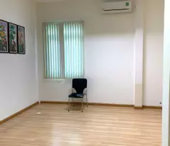 HƠN 200M2 2 TẦNG MẶT TIỀN KHỦNG NÚI THÀNH, VỊ TRÍ ĐẮC ĐỊA HIẾM CÓ, GIÁ TỐT ĐẦU TƯ TỐT.