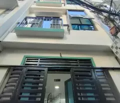 Bán nhà Lạc Long Quân, DT52m2, 5 tầng, 6P. ngủ khép kín, ngõ thông, ôtô qua nhà (chỉ 12.25 tỷ)