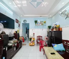 ĐƯỜNG BA GÁC MÁY  SÁT MẶT TIỀN VĨNH KHÁNH Q4

NGANG 3.7 DÀI 10M DƯỚI 80 TRIỆU M