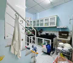 ĐƯỜNG BA GÁC MÁY  SÁT MẶT TIỀN VĨNH KHÁNH Q4

NGANG 3.7 DÀI 10M DƯỚI 80 TRIỆU M
