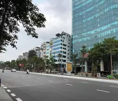 Bán nhà hoàng quốc việt - phân lô - vỉa hè - 12 tỷ