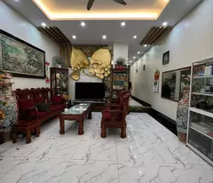 Siêu đẹp Trịnh Văn Bô 39m2-5T, ô tô đỗ cửa, tặng NT ở ngay, giá 6.68tỷ